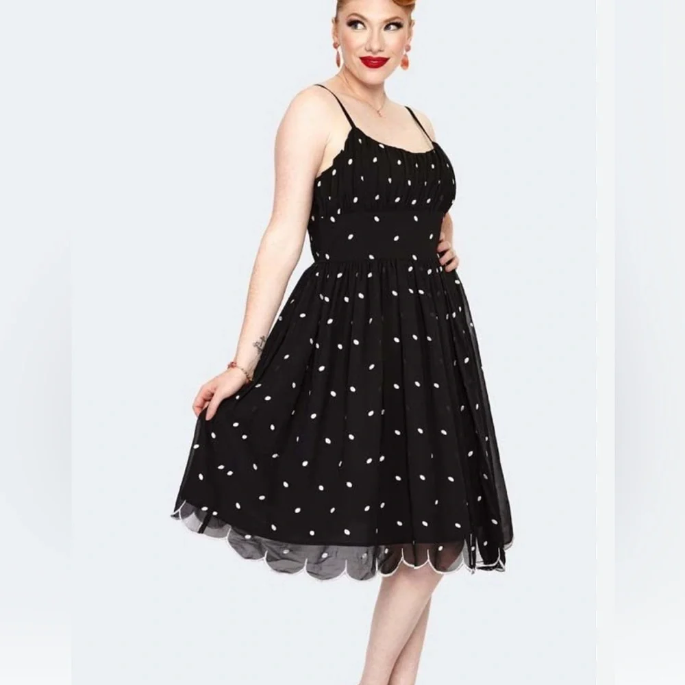 New Voodoo Vixen 50s Retro Black Polka Dot Fit & Flare Size Small 4 - Picture 2 of 11
